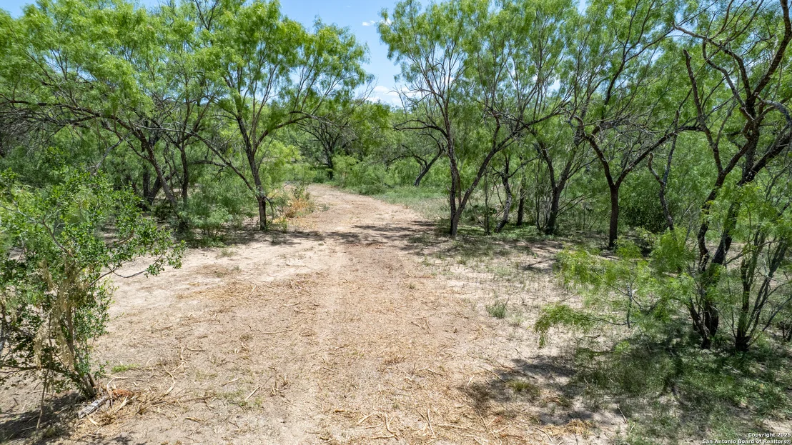 Photo of 405 Ridge Loop