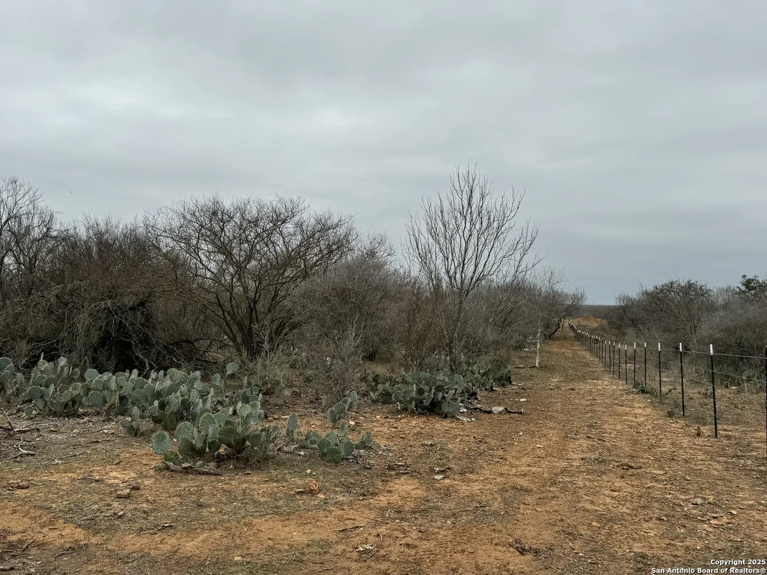 Photo of 3075 County Road 5710