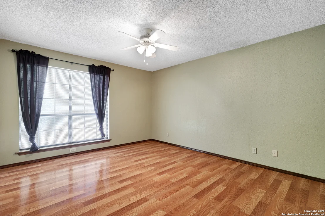 Photo of Unit 224 at 8633 Datapoint