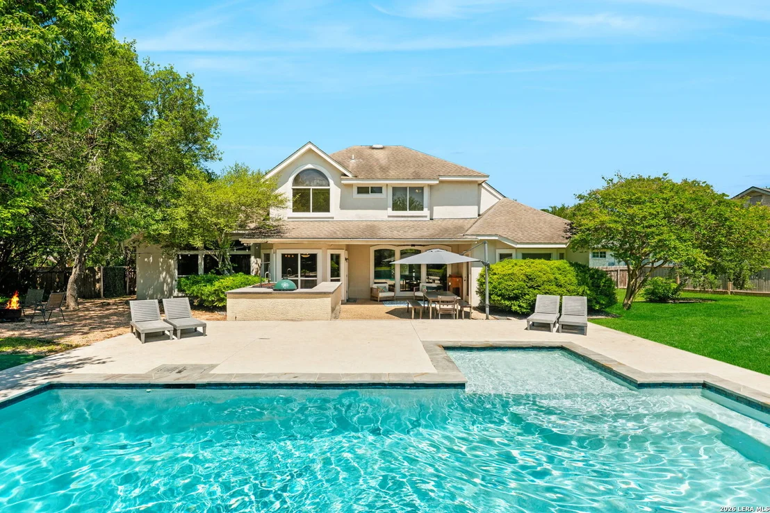 Photo of 8522 FAIRWAY BEND DR