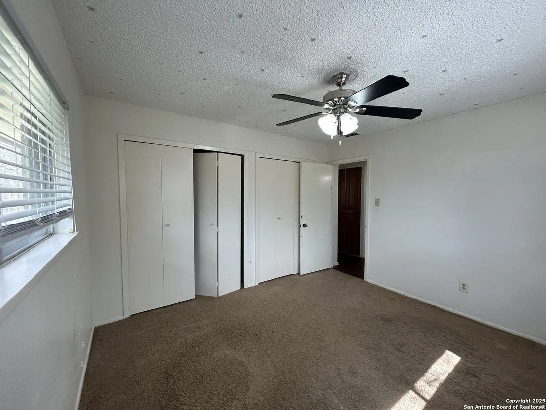 Photo of 12506 MINUTEMAN DR