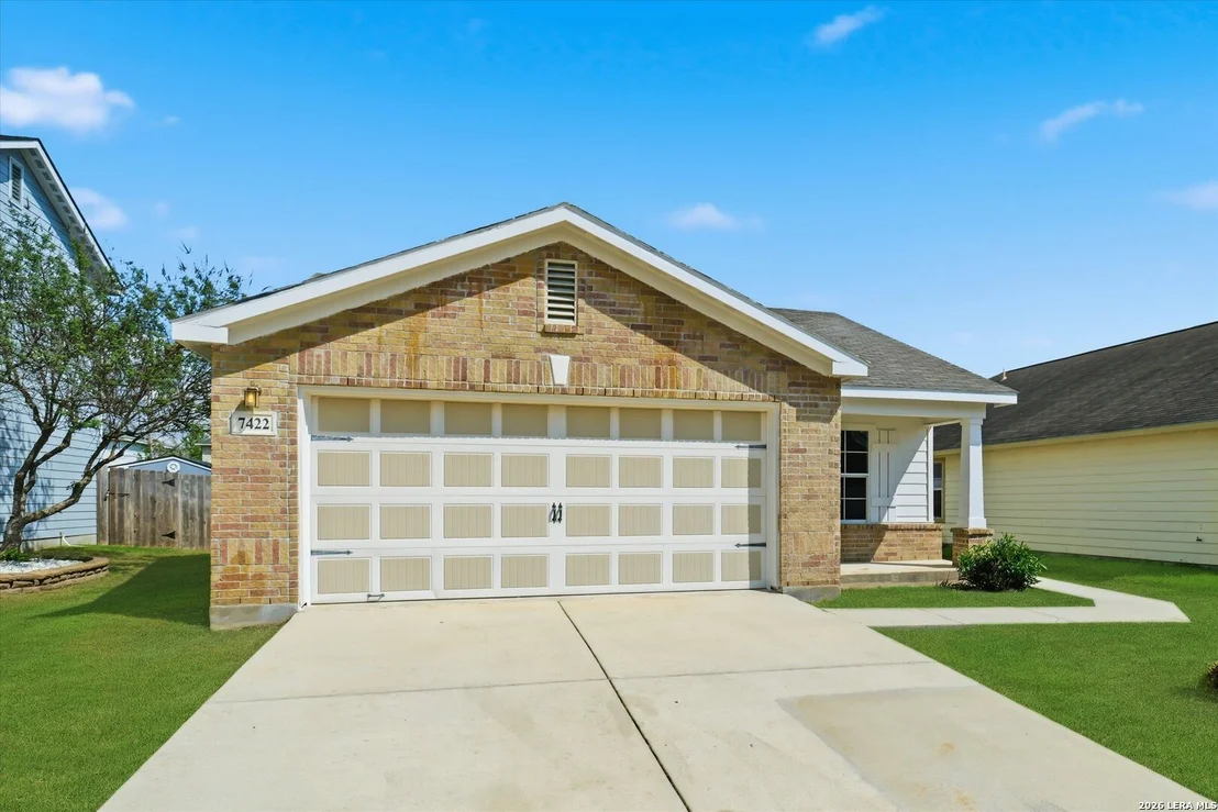 Photo of 7422 Copper Cliff