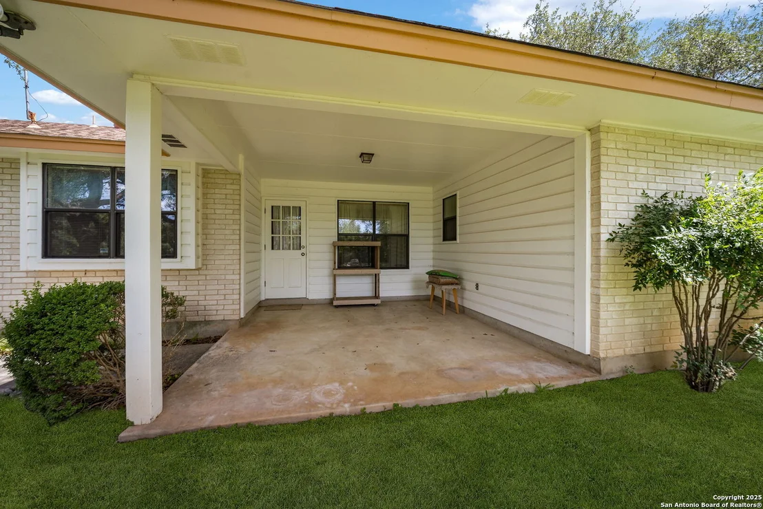 Photo of 4511 Empress Woods