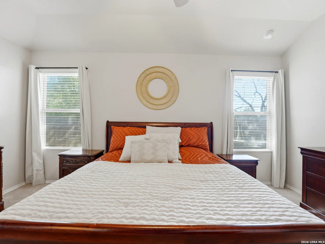 Photo of 32116 Macey Oak