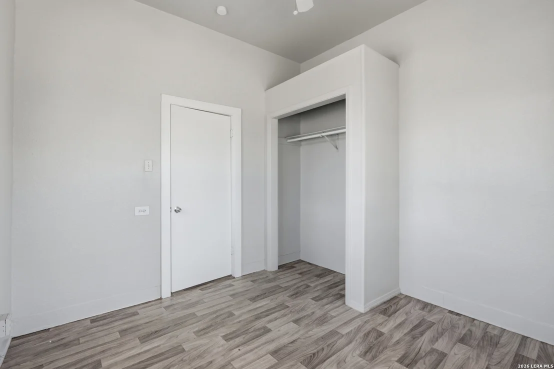 Photo of 262 Pendleton Ave