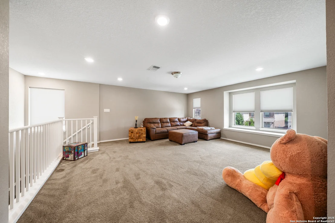 Photo of 4435 Sebastian Oak