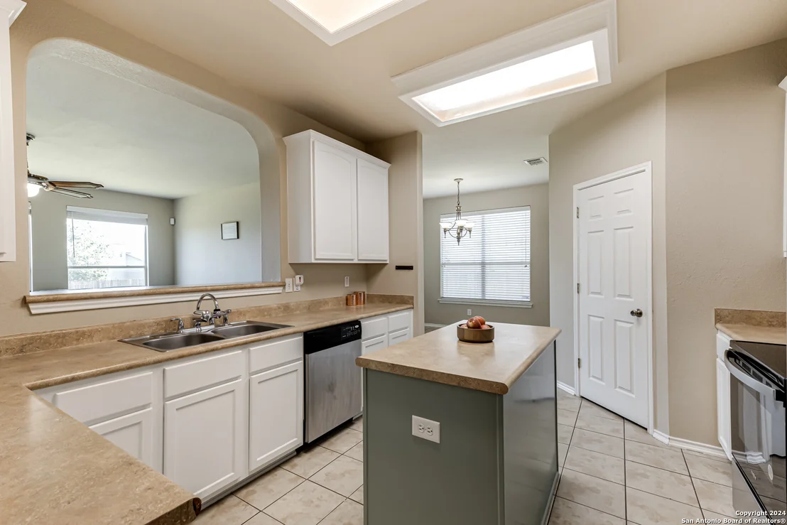 Photo of 2622 SEAL POINTE