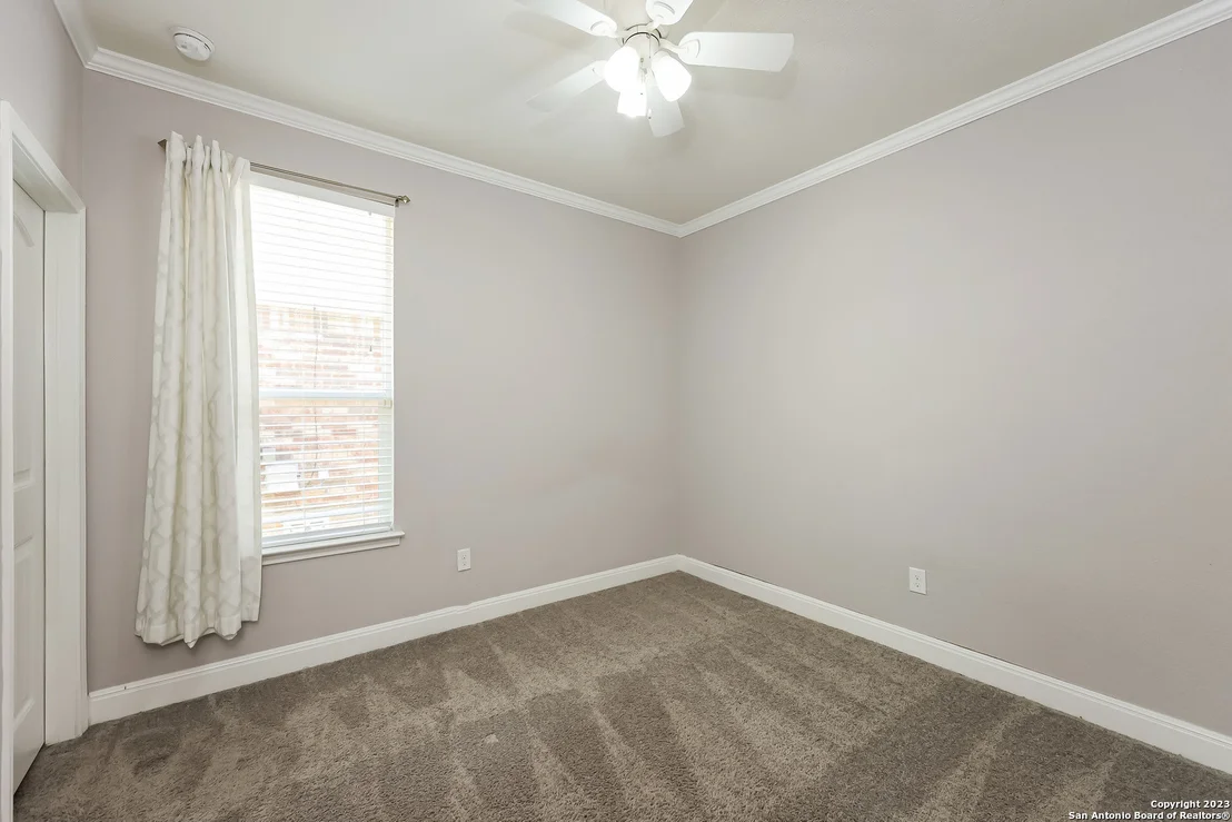Photo of 13322 Chalk Hill