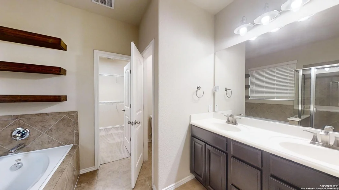Photo of 10134 RUSH CYN