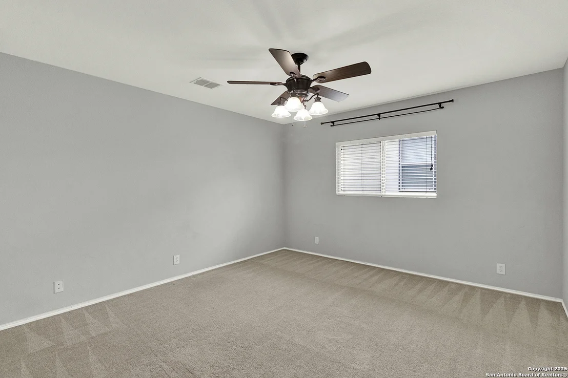 Photo of 121 Bay Willow