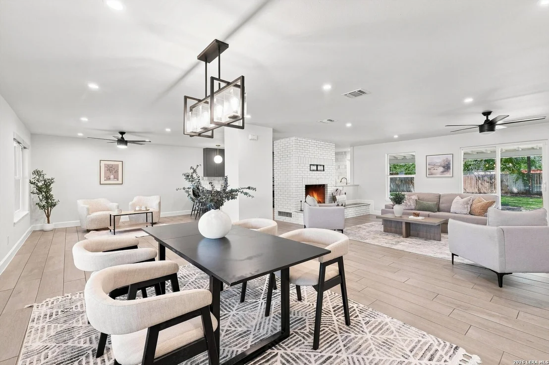 Photo of 217 Gardenview