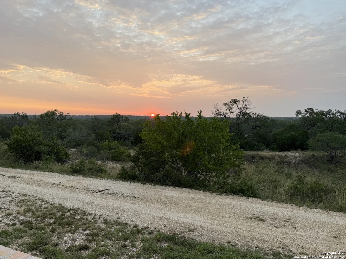 Photo of 344 E CR 341