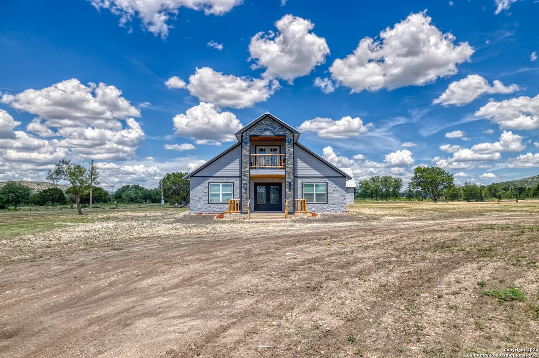 Photo of 136 Cardinal Drive