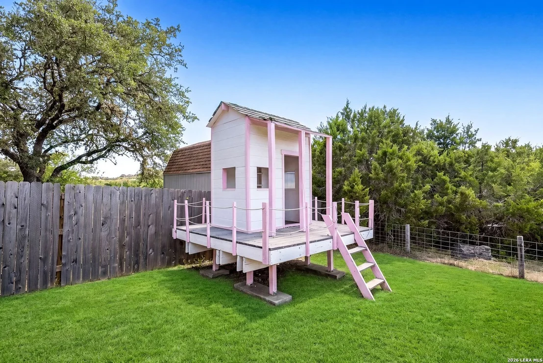Photo of 719 Walder Trail