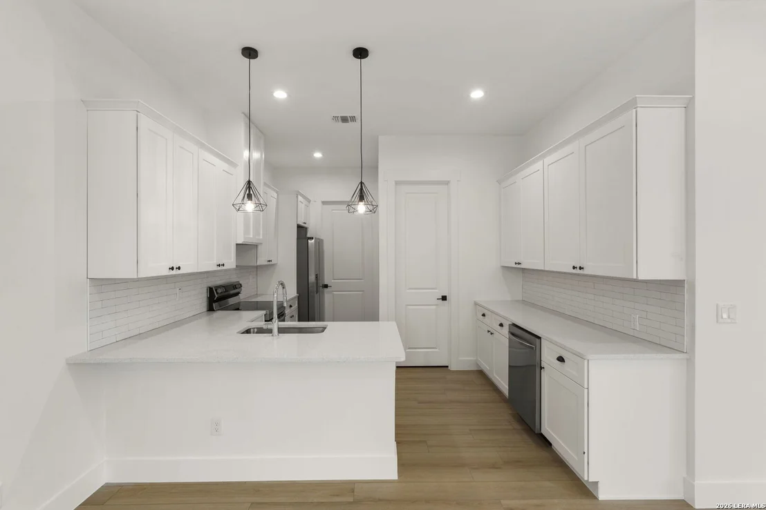 Photo of 102 Magnolia Cir