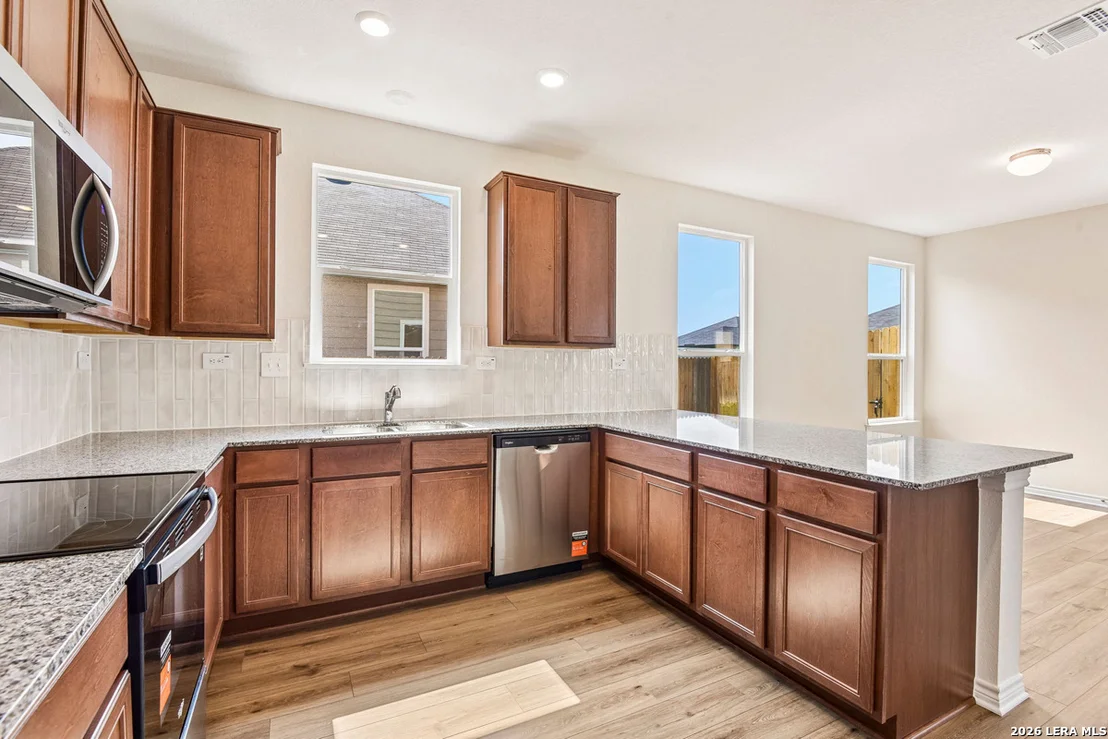 Photo of 448 Horizon Pointe