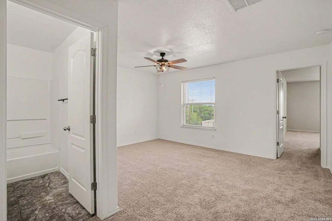 Photo of 8410 Puente