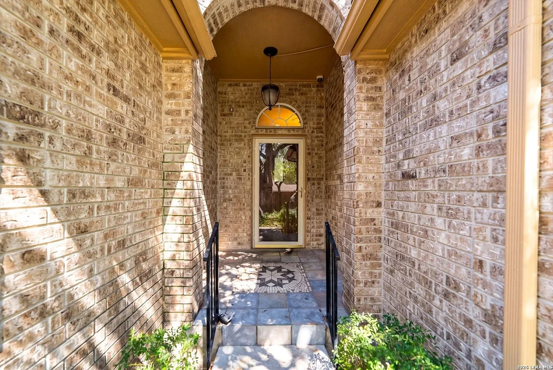 Photo of 4011 LEGEND RANCH DR