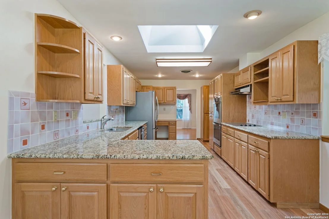 Photo of 315 DONELLA DR