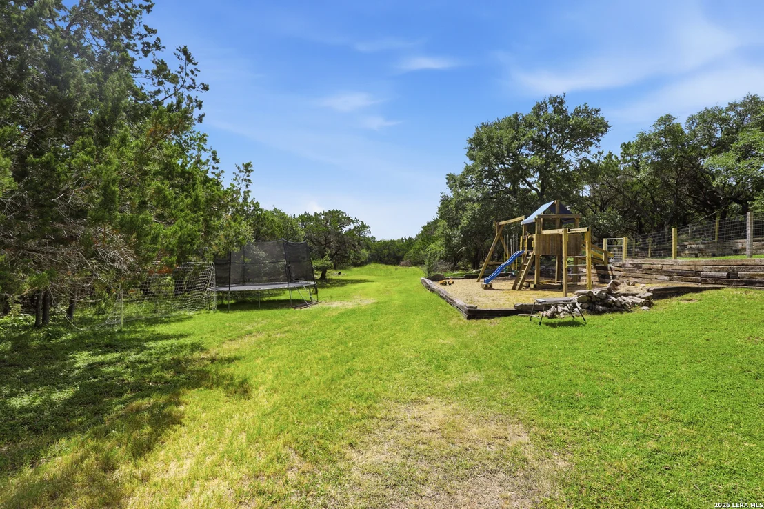 Photo of 8908 CEDAR TRL