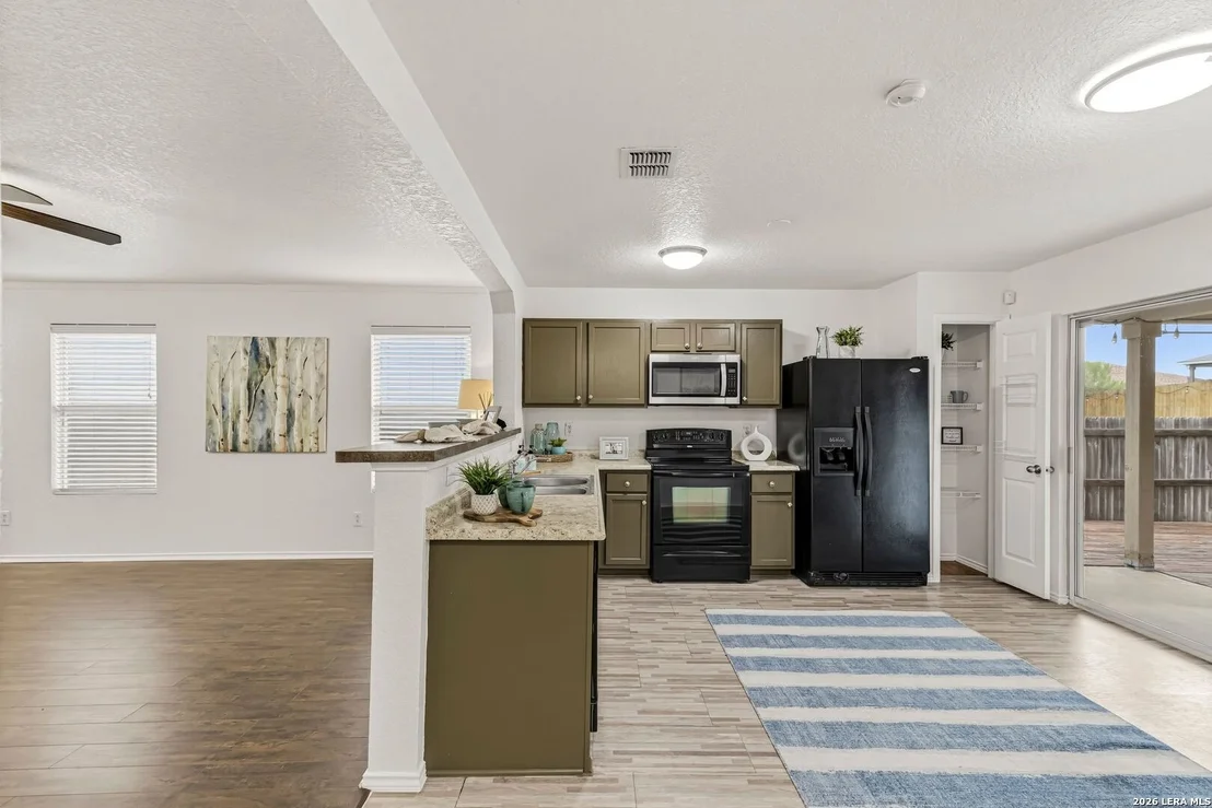 Photo of 3519 ASHLEAF WLS