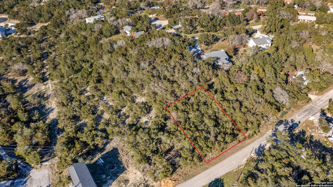 Photo of 773 FIREFLY DR