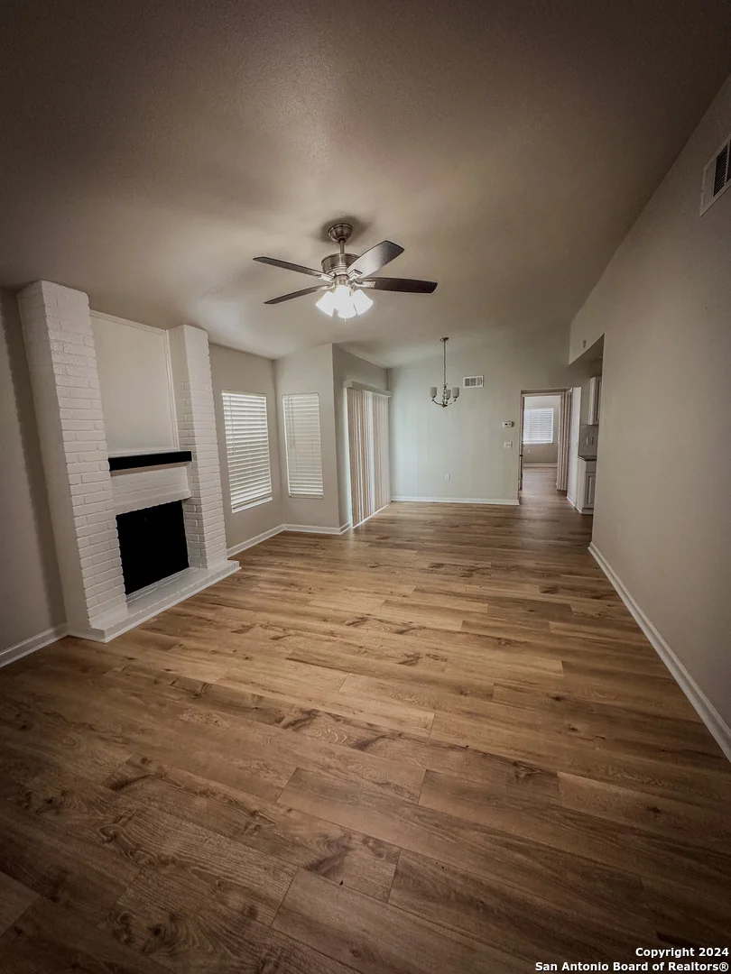 Photo of 9618 SOUTH BND
