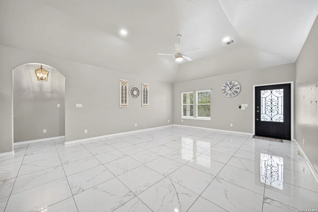 Photo of 8116 Ventura Blvd