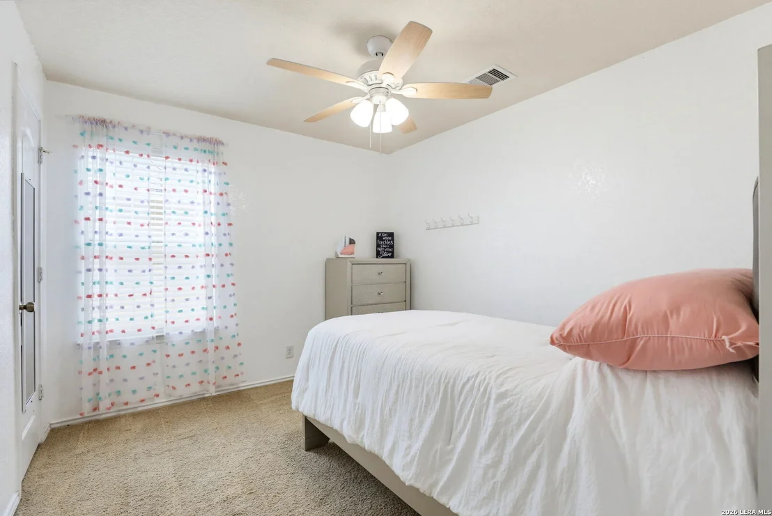 Photo of 442 HAMPTON CV