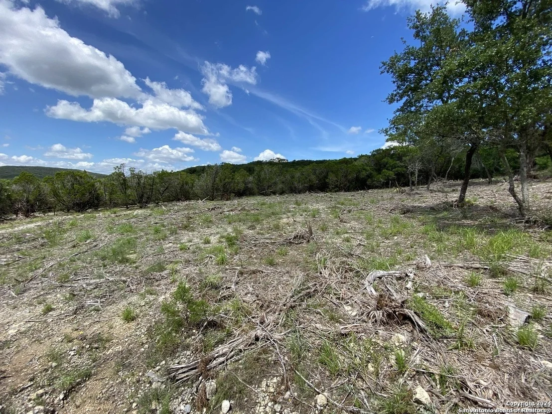 Photo of 391 PR 1748 Lot 391