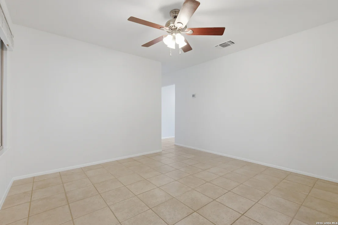 Photo of 5039 ROUND TABLE DR