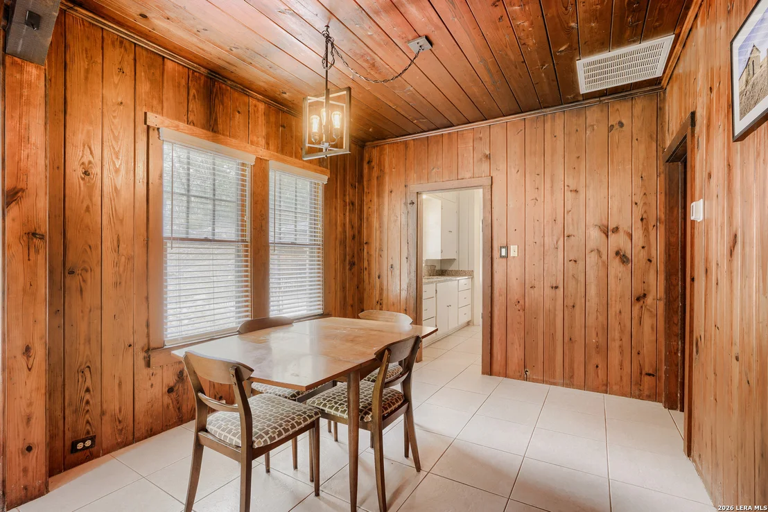 Photo of 19706 GREY FOREST DR