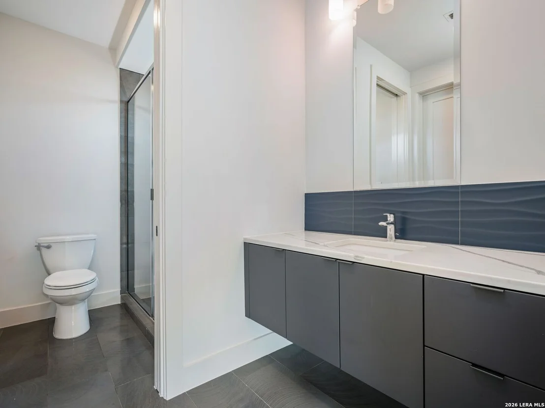 Photo of 211 Wellesley Hill