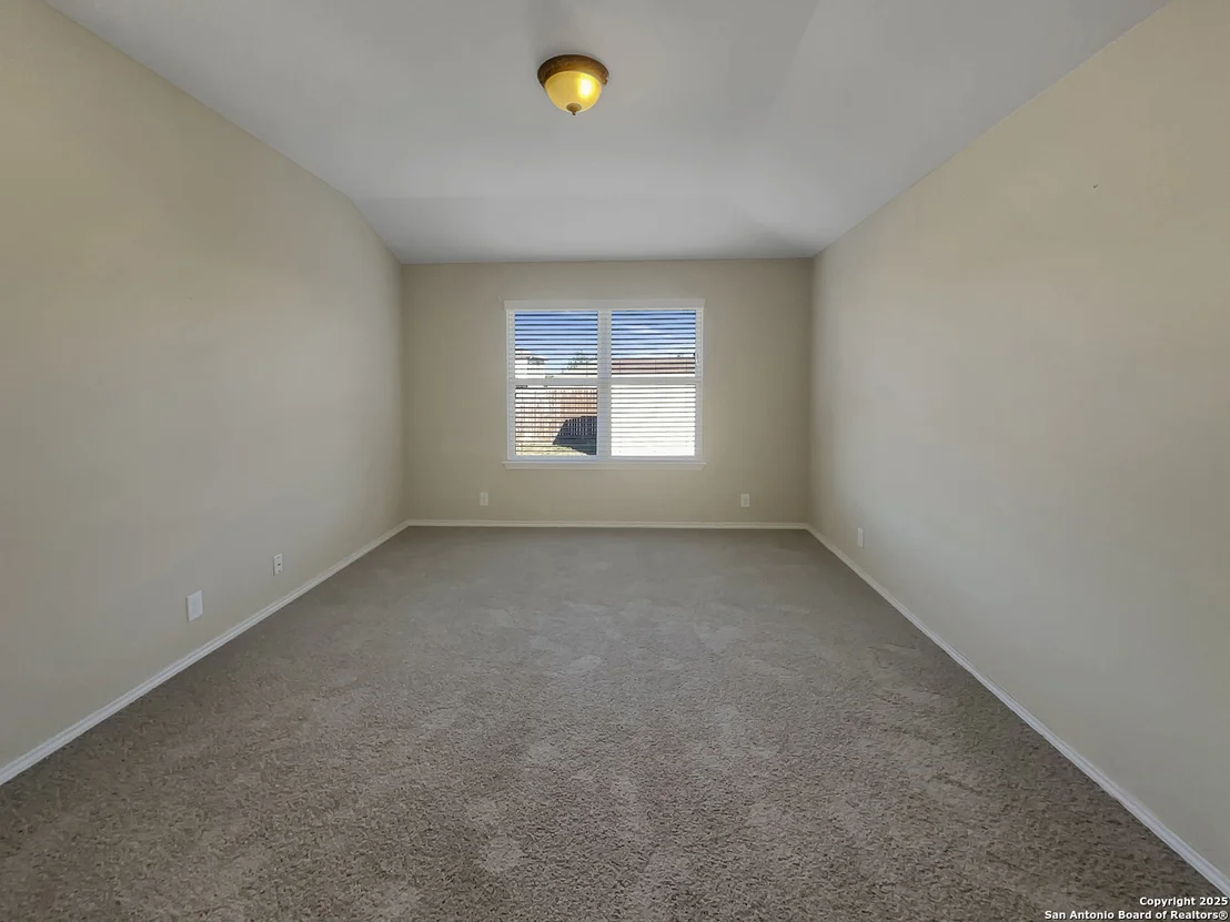Photo of 8926 Double Oak