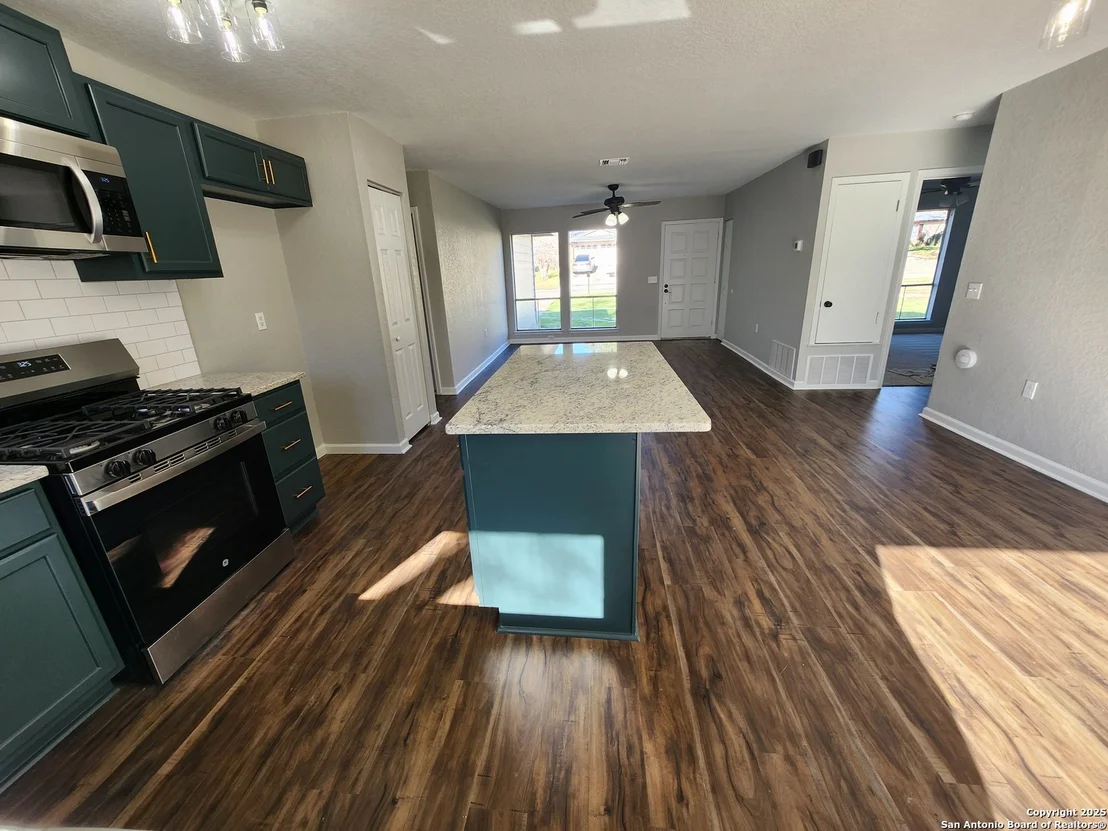 Photo of 5822 VALLEY FORGE AVE