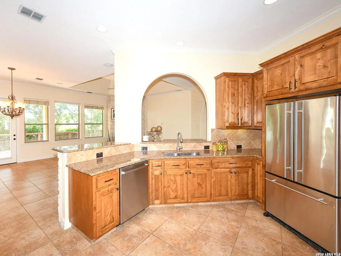 Photo of 2518 Huebner Park