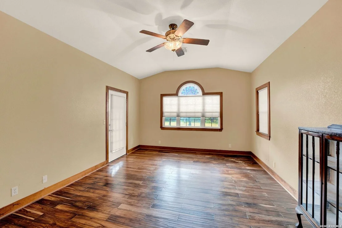 Photo of 181 SETTLERS CIR