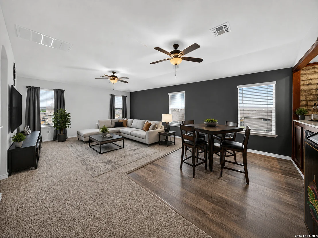 Photo of 6434 Encore Oaks