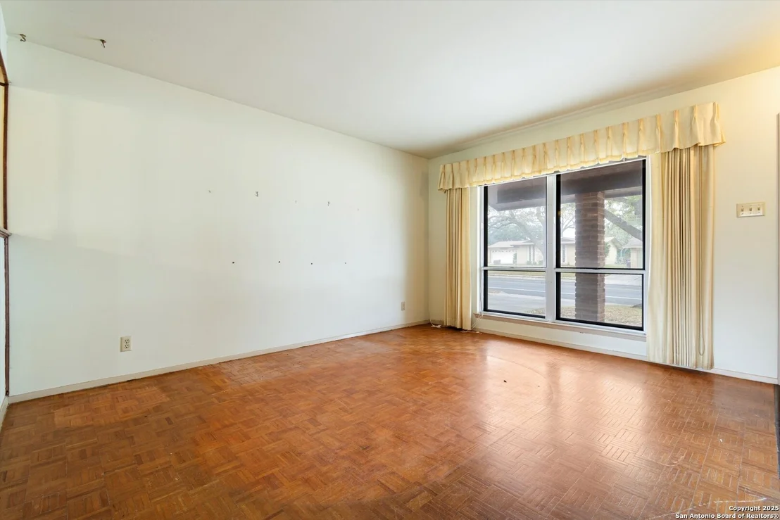 Photo of 3226 COLONY DR