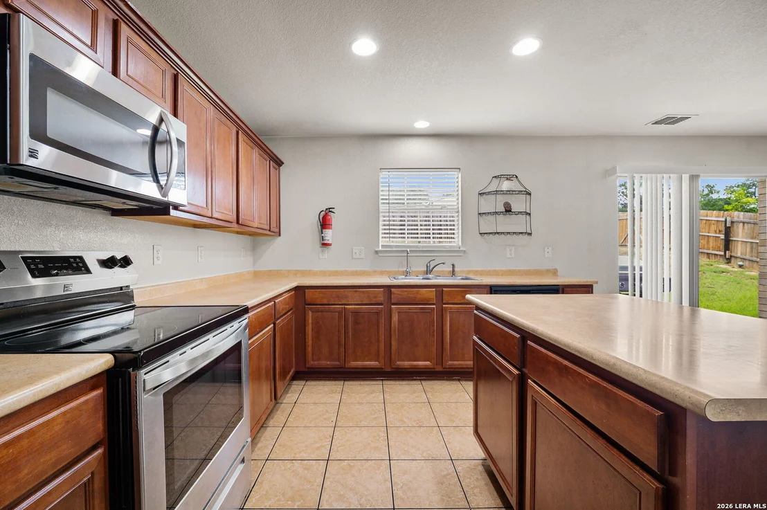 Photo of 7207 Avery