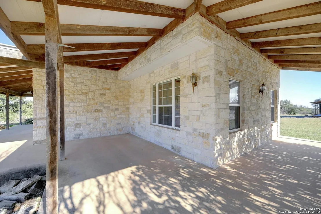 Photo of 1061 Cascade Trail