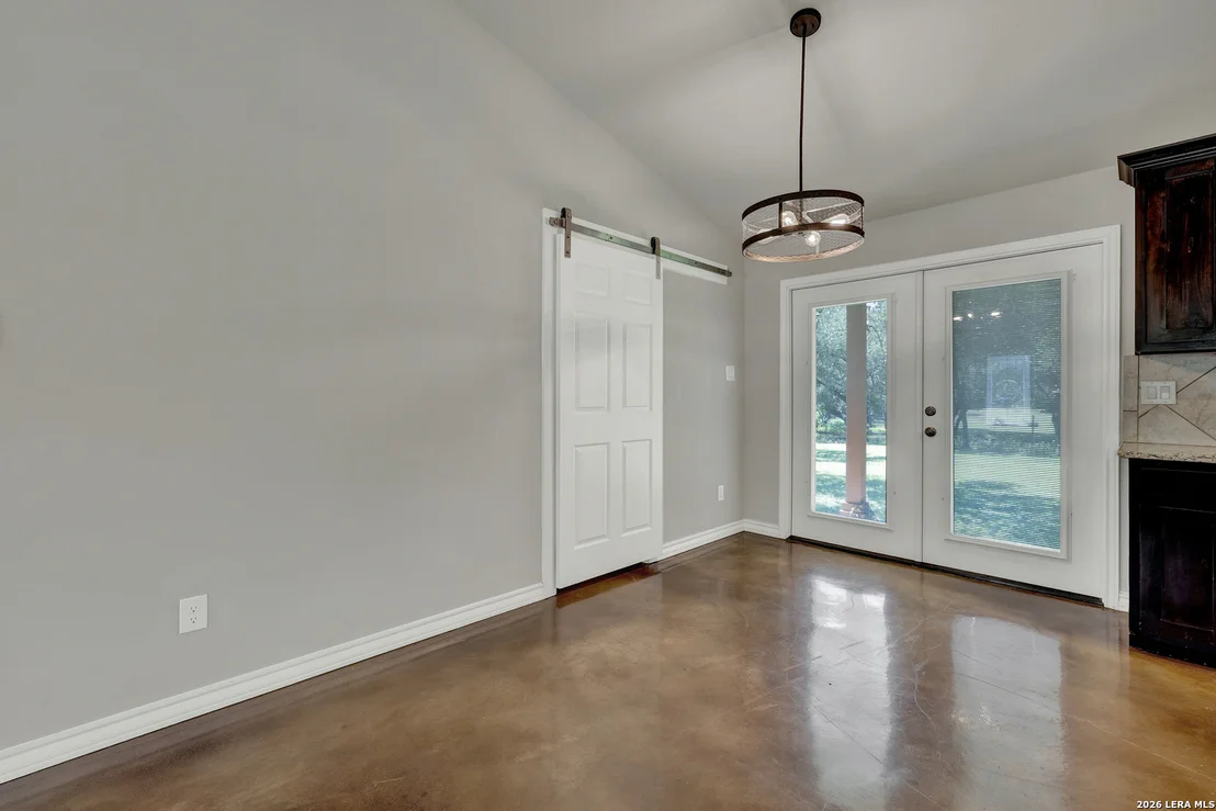 Photo of 3211 HUNTER RD
