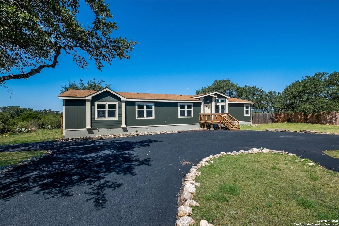 Photo of 240 County Road 3829