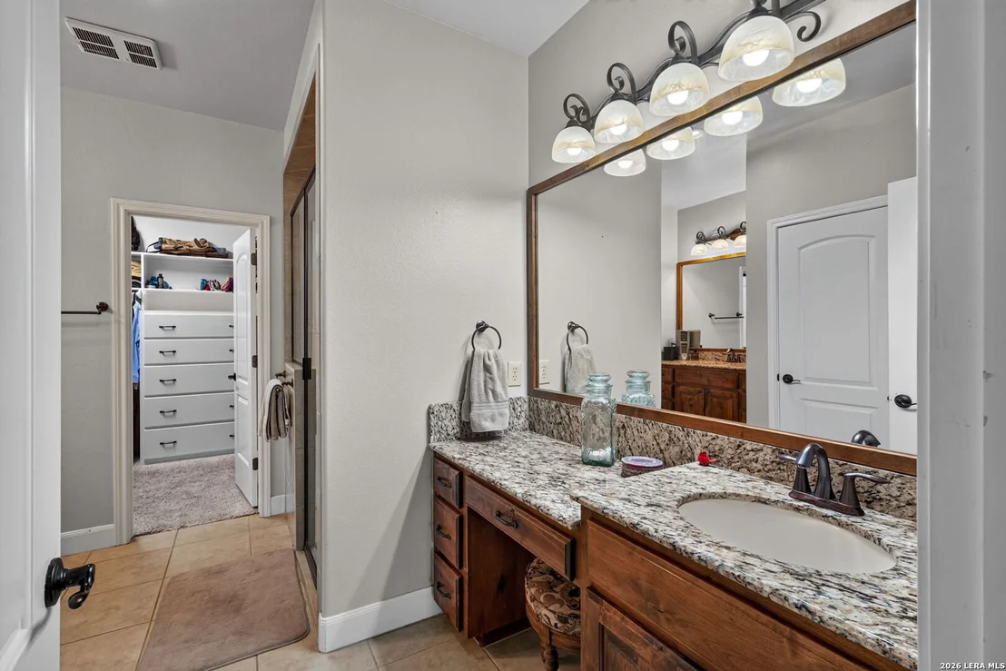 Photo of 1641 Clover rdg