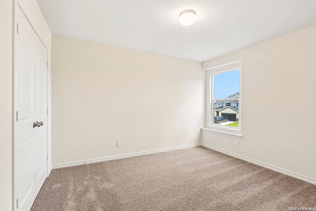 Photo of 448 Horizon Pointe