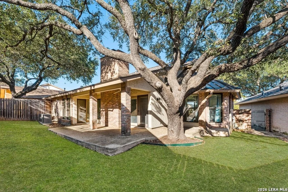 Photo of 14802 River Mill