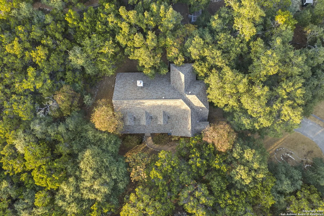 Photo of 9119 Cap Mountain Dr