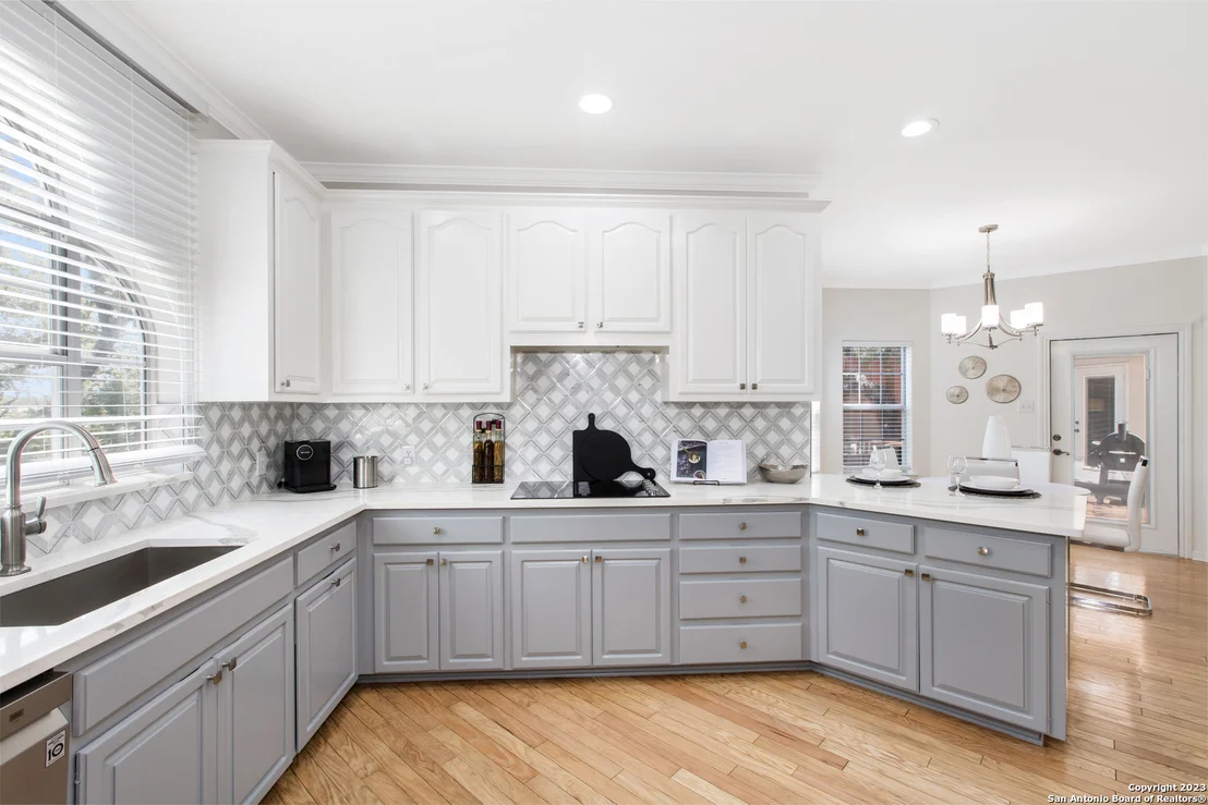 Photo of 16019 CHASE HILL BLVD
