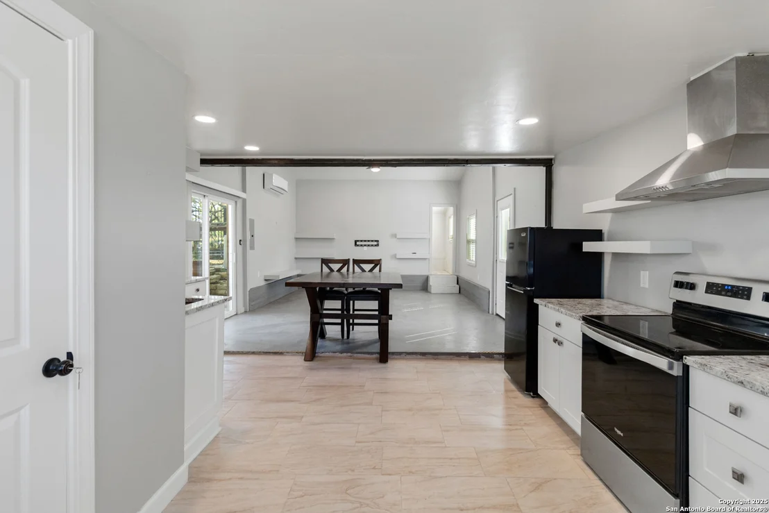 Photo of 30951 Blanco