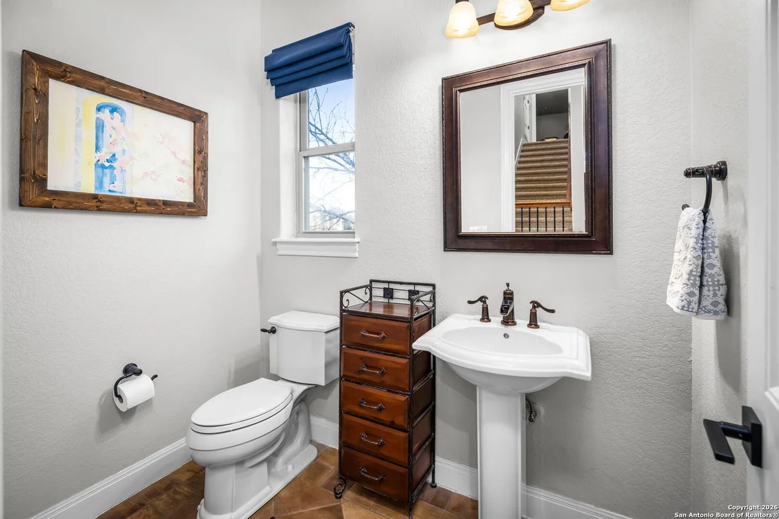Photo of 1190 Sapling Spring